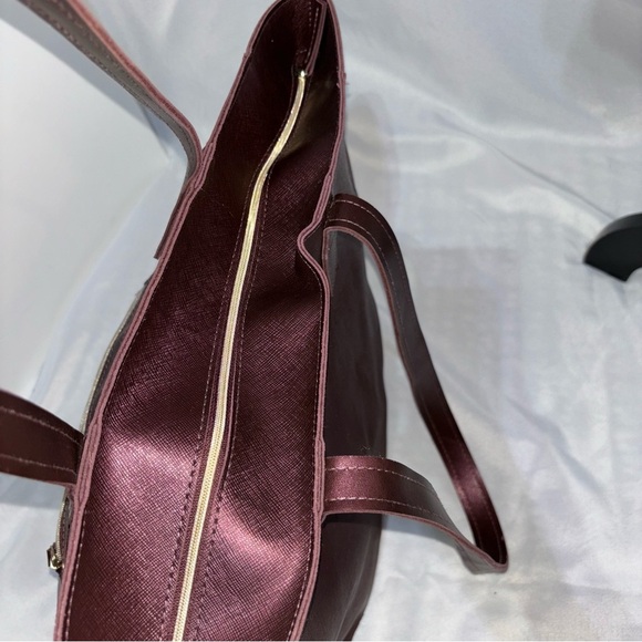 Bath & Body Works Metallic Burgundy Tote Bag - Picture 7 of 10